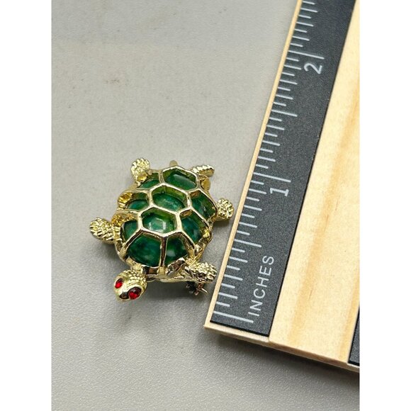 Vintage Turtle Scatter Pin Gold Tone Green Plastic Shell Sea Animal Figural - Picture 7 of 7